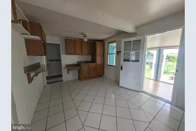 1129 Providence Road, Springfield, PA 19064 - Photo 5
