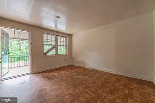 6605 Church Ln, Upper Darby, PA 19082 - Photo 9
