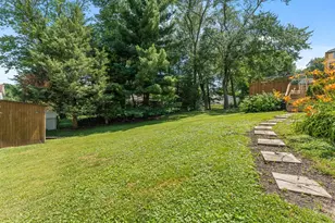 2165 Overlook Dr, Aston, PA 19014 - Photo 35