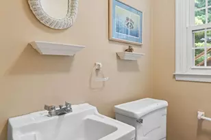 2165 Overlook Dr, Aston, PA 19014 - Photo 17