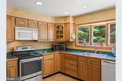 2165 Overlook Drive, Aston, PA 19014 - Photo 13