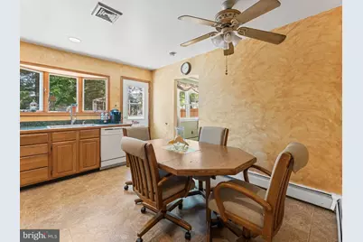 2165 Overlook Drive, Aston, PA 19014 - Photo 9