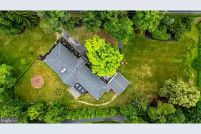 601 Coopertown Road, Haverford, PA 19041 - Photo 3