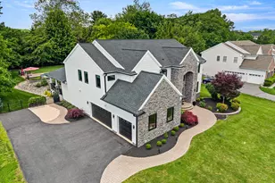 3219 Sarum Farm Ln, Garnet Valley, PA 19060 - Photo 7