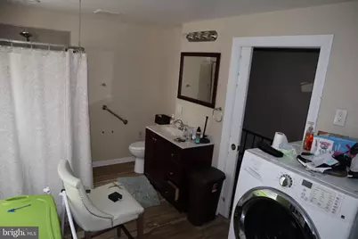 1219 W 7th Street, Chester, PA 19013 - Photo 29