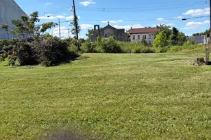 321 W 3rd St, Chester, PA 19013 - Photo 1