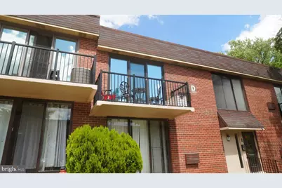 100 E Glenolden Avenue #D-7, Glenolden, PA 19036 - Photo 1