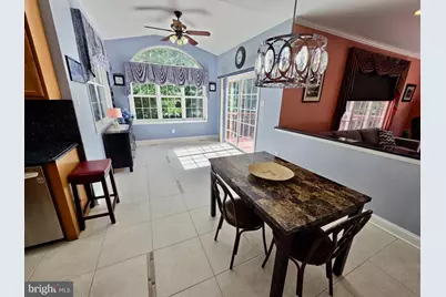 712 Carriage, Aston, PA 19014 - Photo 11