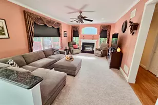 712 Carriage, Aston, PA 19014 - Photo 15