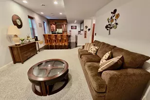 712 Carriage, Aston, PA 19014 - Photo 35