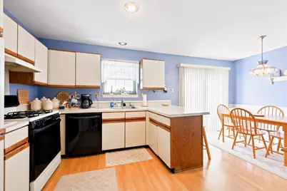 406 Carpenter Circle, Brookhaven, PA 19015 - Photo 7