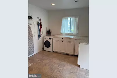 300 Clifton Avenue, Collingdale, PA 19023 - Photo 21