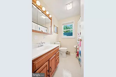 210 Walnut Road, Wallingford, PA 19086 - Photo 11