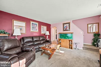 210 Walnut Road, Wallingford, PA 19086 - Photo 5