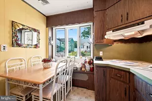 210 Walnut Rd, Wallingford, PA 19086 - Photo 11