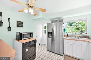 2420 Franklin Ave, Secane, PA 19018 - Photo 13