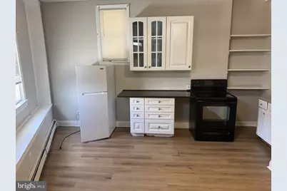 402 N Springfield Road, Clifton Heights, PA 19018 - Photo 3