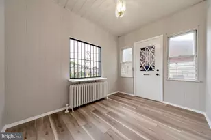 552 Larchwood Ave, Upper Darby, PA 19082 - Photo 5