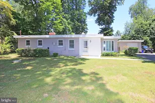 929 Cherry Tree Rd, Aston, PA 19014 - Photo 3