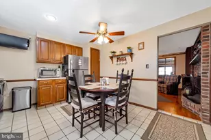 2181 Springhouse Ln, Aston, PA 19014 - Photo 11