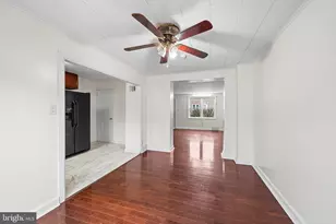 85 S Harwood Ave, Upper Darby, PA 19082 - Photo 9