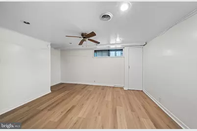 85 S Harwood Avenue, Upper Darby, PA 19082 - Photo 21