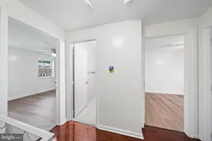 85 S Harwood Ave, Upper Darby, PA 19082 - Photo 19