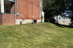 702 Cedar Ave, Lansdowne, PA 19050 - Photo 3