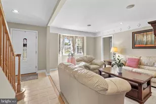 17 Tansey Dr, Upper Chichester, PA 19014 - Photo 19