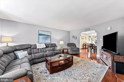 117 N Church Street, Clifton Heights, PA 19018 - Photo 5