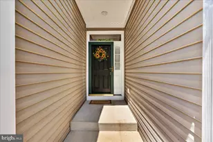 1736 Wisteria Way, Garnet Valley, PA 19060 - Photo 5