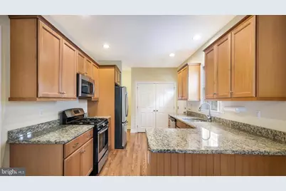 831 N Jackson Street #B, Media, PA 19063 - Photo 5