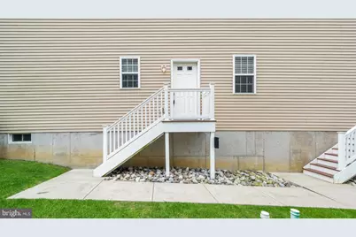 831 N Jackson Street #B, Media, PA 19063 - Photo 3