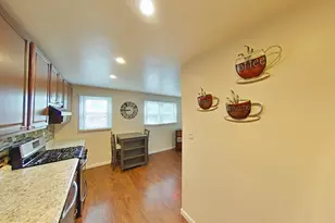 2071 Kent Rd, Folcroft, PA 19032 - Photo 3