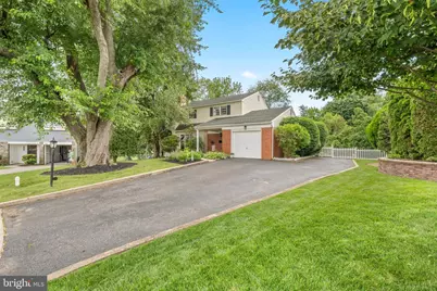 217 Hemlock Lane, Springfield, PA 19064 - Photo 5
