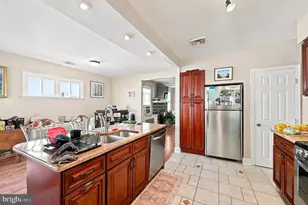 152 Shelbourne Rd, Havertown, PA 19083 - Photo 13
