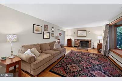 37 N Longpoint Lane, Rose Valley, PA 19063 - Photo 5