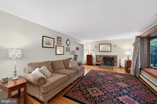 37 N Longpoint Ln, Rose Valley, PA 19063 - Photo 3