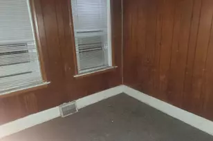 1025 W 5th St, Chester, PA 19013 - Photo 5