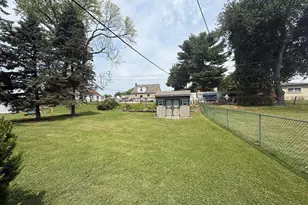 504 Monticello Ave, Upper Chichester, PA 19014 - Photo 5