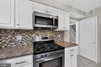 4818 Woodland Avenue, Drexel Hill, PA 19026 - Photo 9