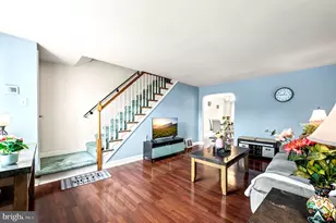 2283 S Harwood Ave, Upper Darby, PA 19082 - Photo 3