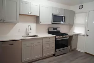 58 Suburban Ln, Upper Darby, PA 19082 - Photo 15
