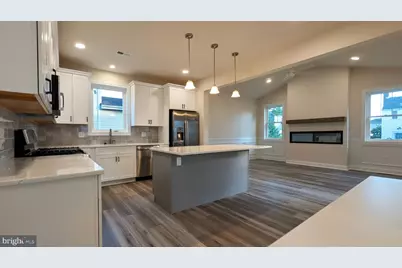 425 Rutledge Avenue, Folsom, PA 19033 - Photo 11