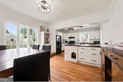 1015 Pennsylvania Avenue, Prospect Park, PA 19076 - Photo 11