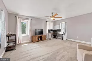 1015 Pennsylvania Ave, Prospect Park, PA 19076 - Photo 21
