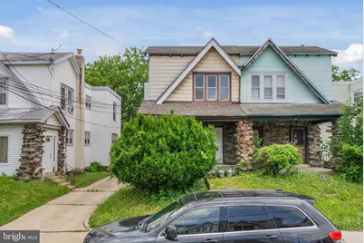 11 Oakley Road, Upper Darby, PA 19082 - Photo 1