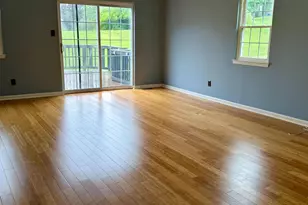 428 Cedar Crest Ln, Upper Chichester, PA 19014 - Photo 7