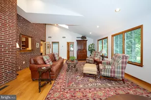 525 W Beechtree Ln, Wayne, PA 19087 - Photo 17