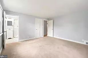 2434 Merwood Ln, Havertown, PA 19083 - Photo 11